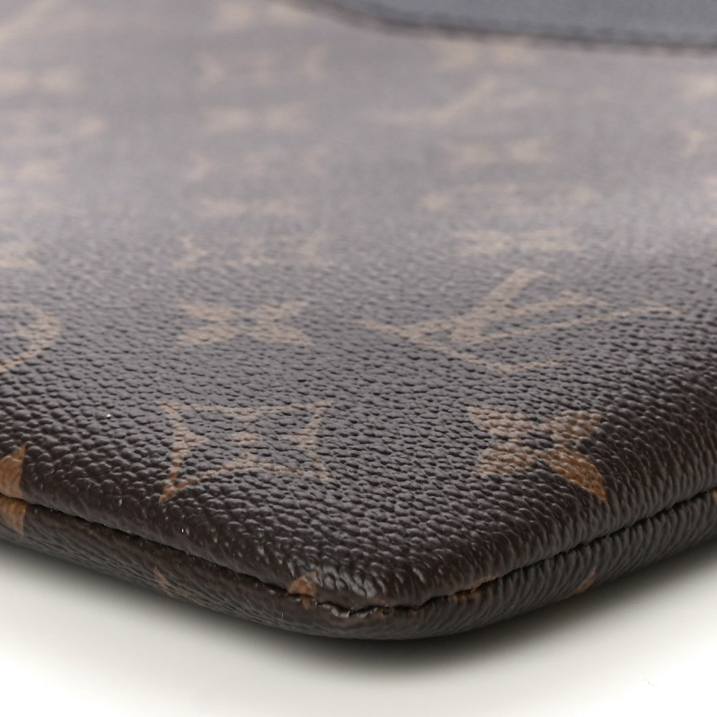 Monogram Daily Pouch Black