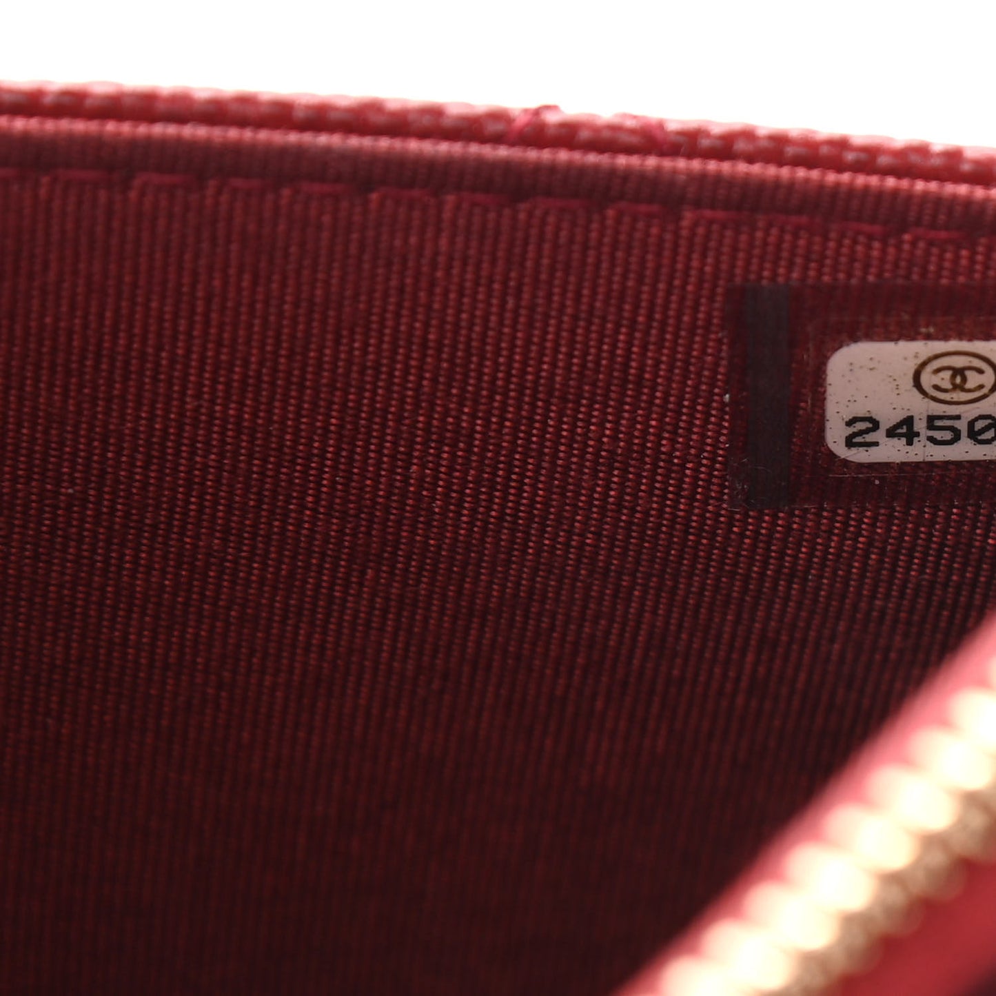 Caviar Quilted Golden Class Wallet On Chain WOC Red