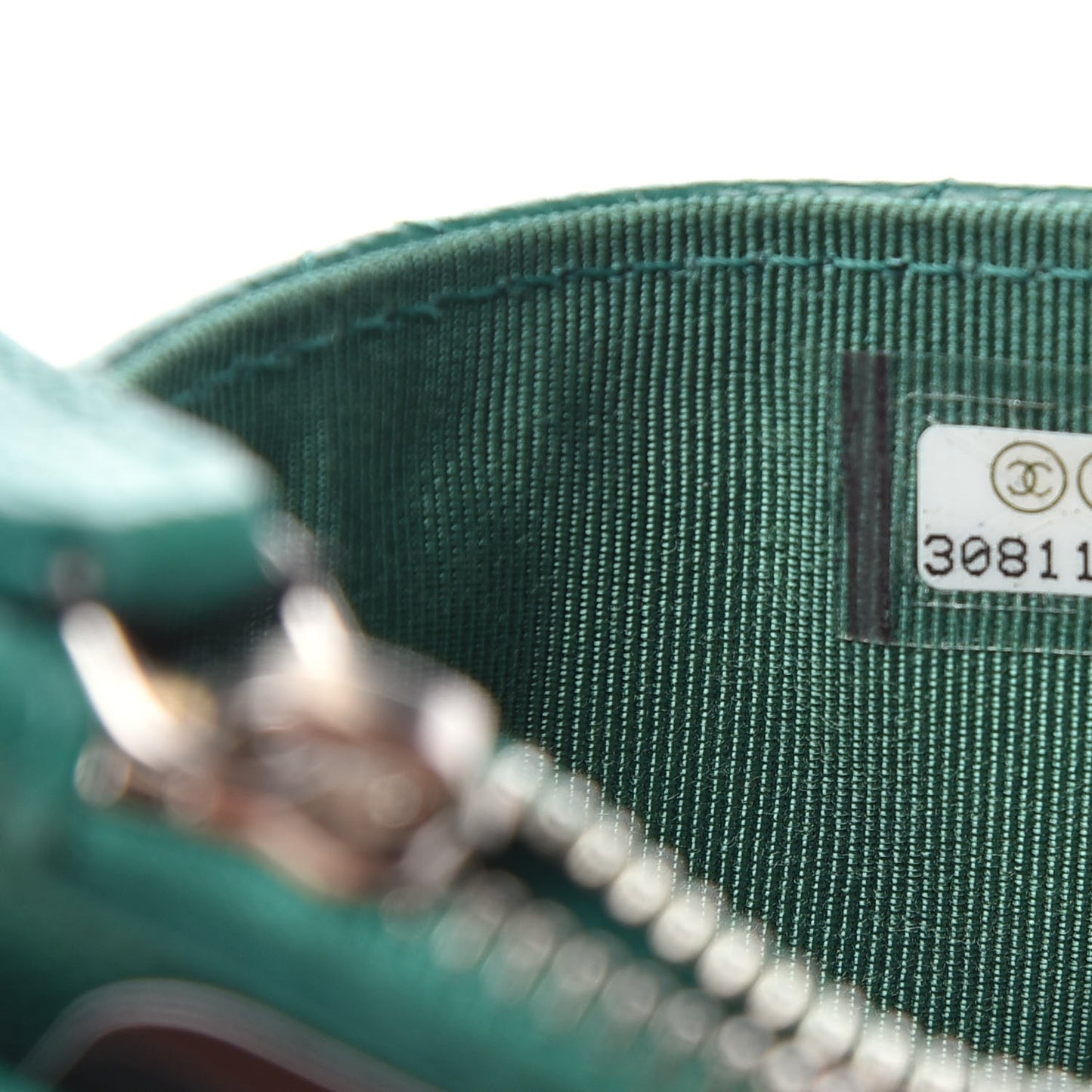 Caviar Quilted CC Zip Card Holder Green