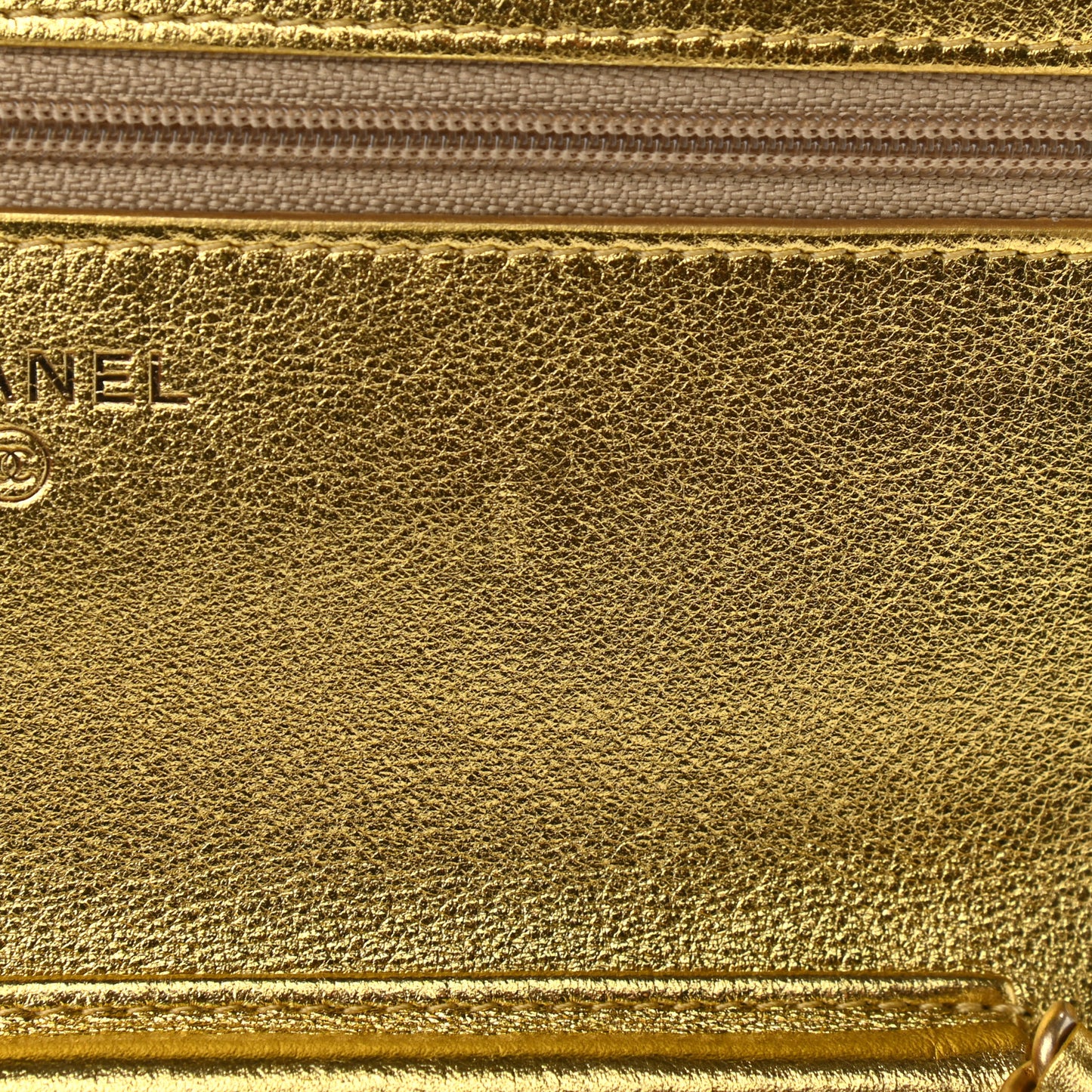 Metallic Calfskin Crocodile Embossed Cocodile Wallet On Chain WOC Gold