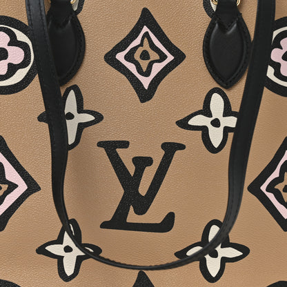 Louis Vuitton Monogram Giant Wild At Heart Onthego GM Arizona 7 of 9