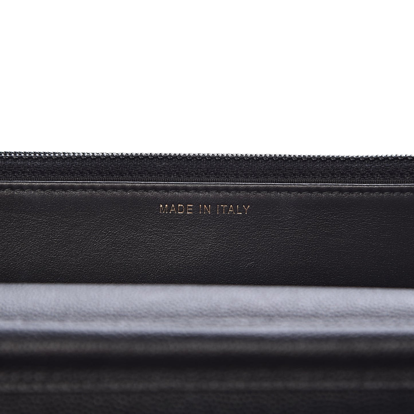 Caviar Quilted Boy Wallet On Chain WOC Black