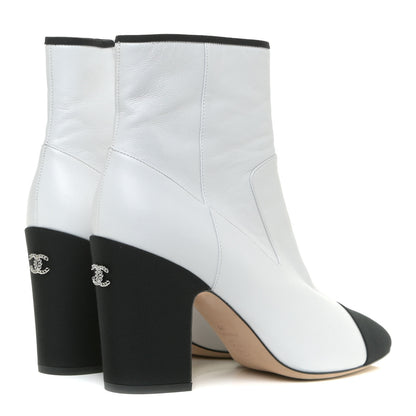 Chanel Lambskin Grosgrain CC Cap Toe Short Boots 40 White Black 5 of 14