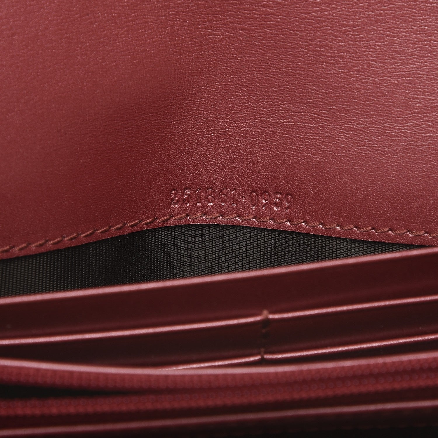 Gucci Shine Guccissima Lovely Heart Continental Wallet Tibet Red 6 of 8