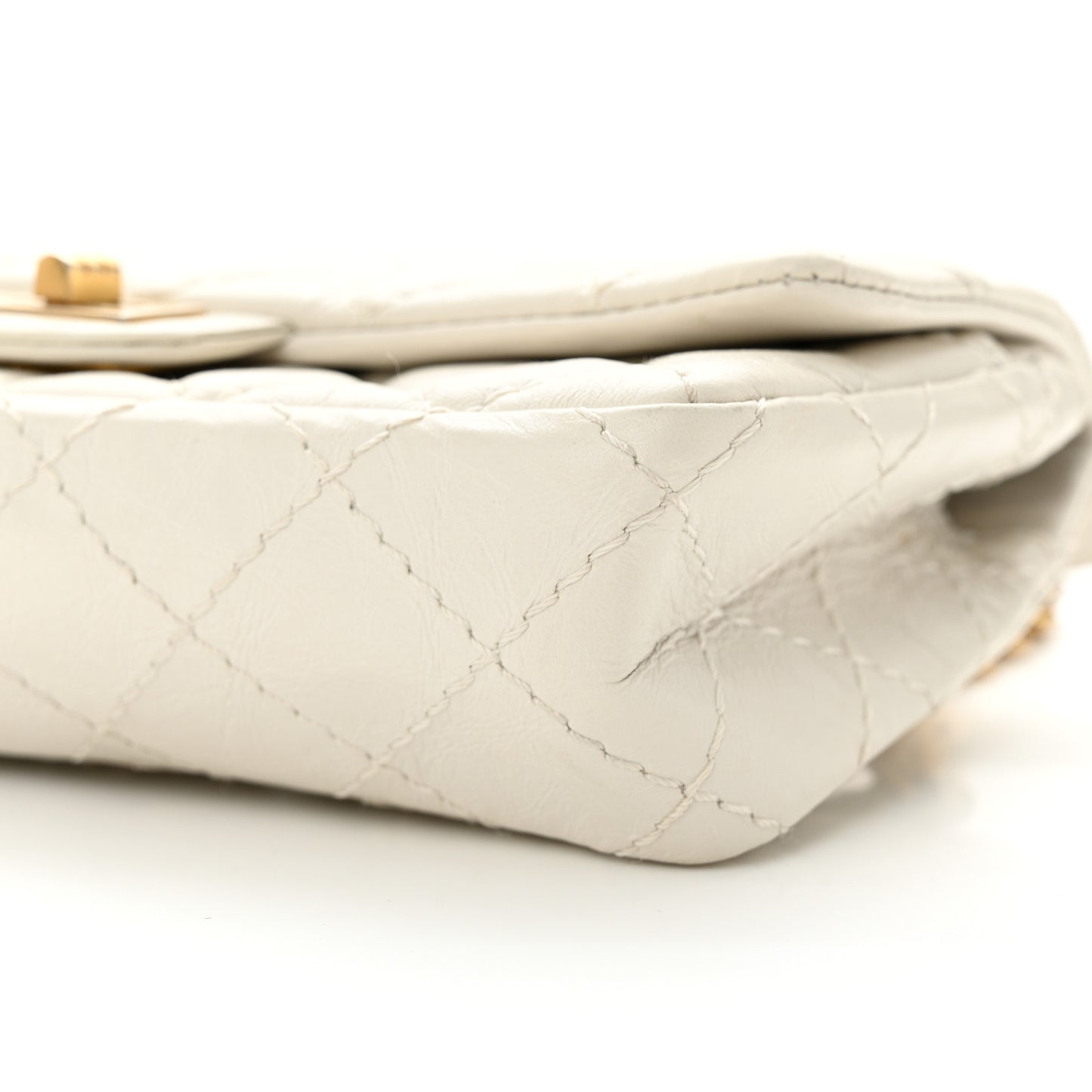 Aged Calfskin Quilted 2.55 Reissue Chain Waist Bag White