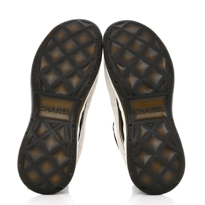 Chanel Velvet Calfskin Mixed Fibers CC Sneakers 38.5 Ivory Black 5 of 12