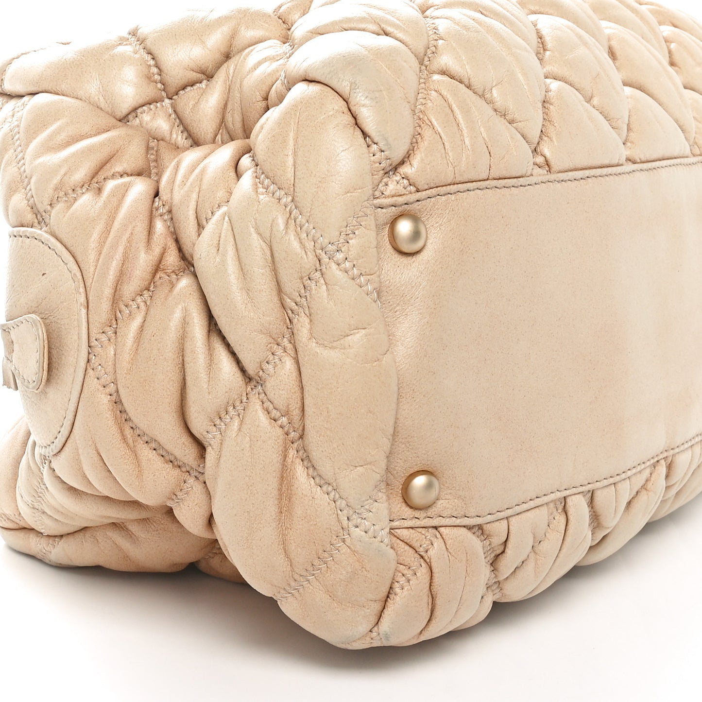 Lambskin Bubble Quilt Bowler Beige