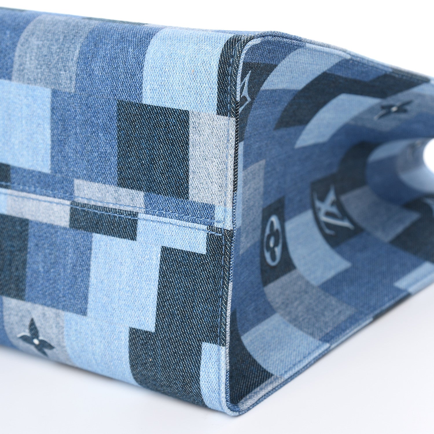 Louis Vuitton Denim Damier Monogram Onthego Blue Rouge 8 of 8