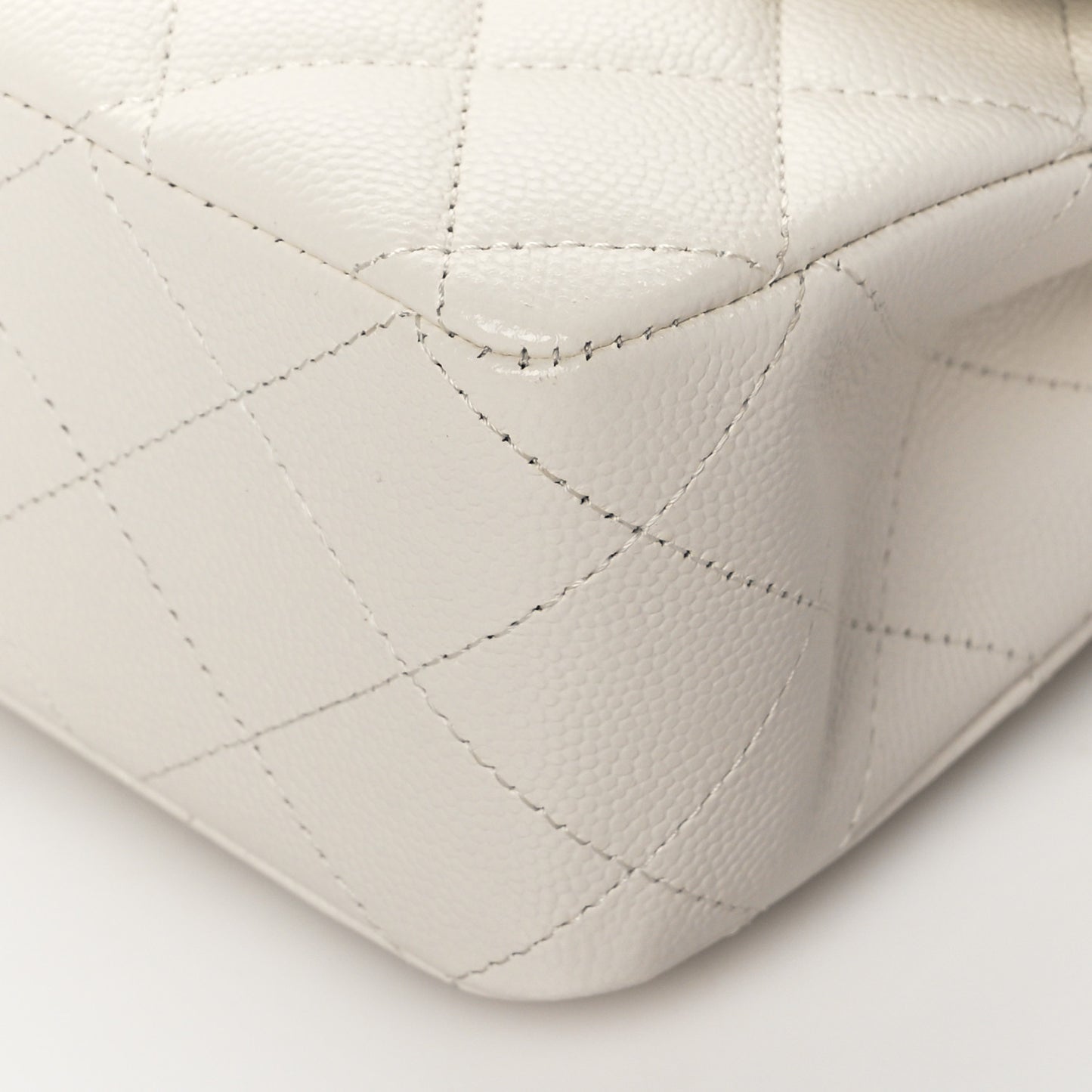 Caviar Quilted Medium Double Flap White
