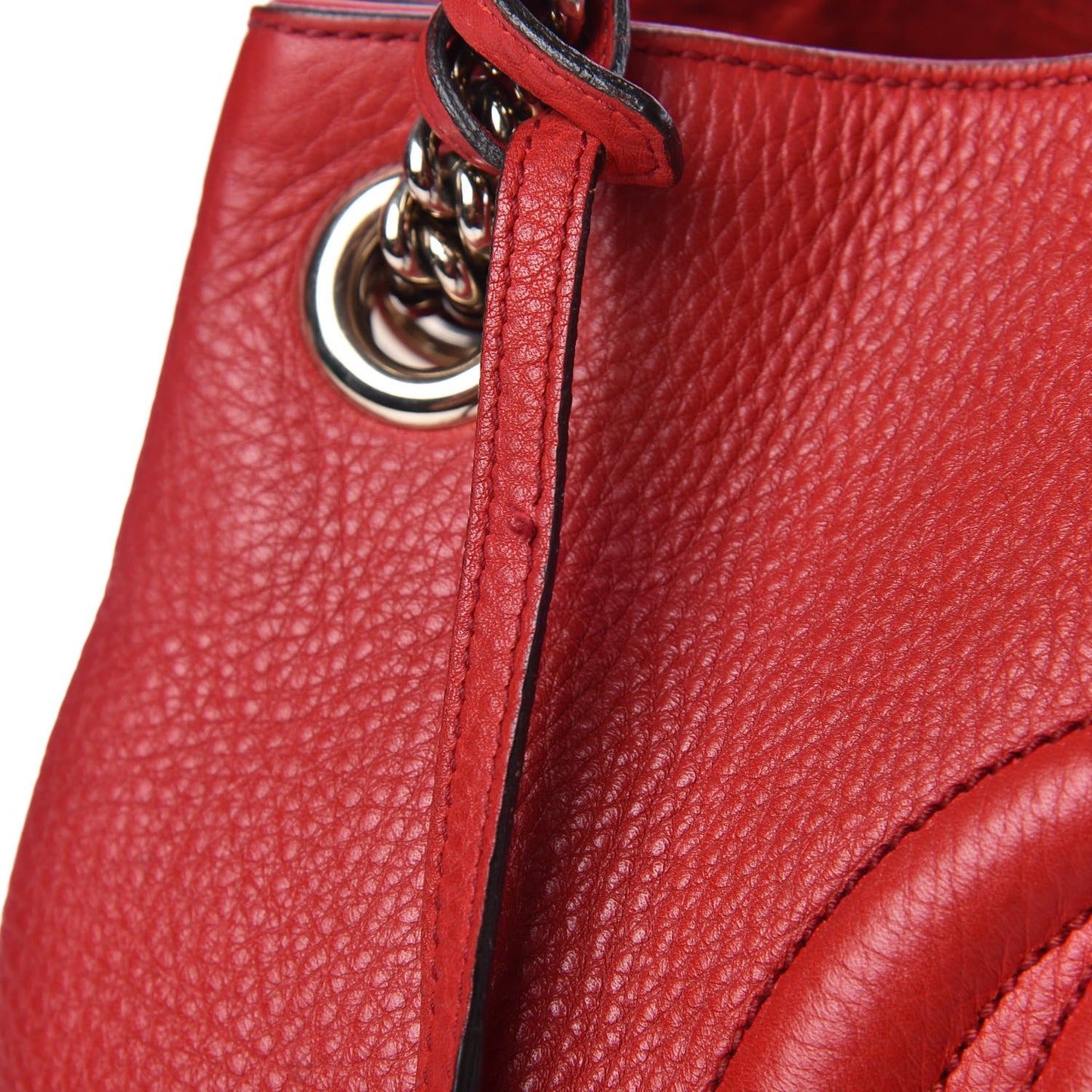 Pebbled Calfskin Medium Soho Chain Shoulder Bag Tabasco Red
