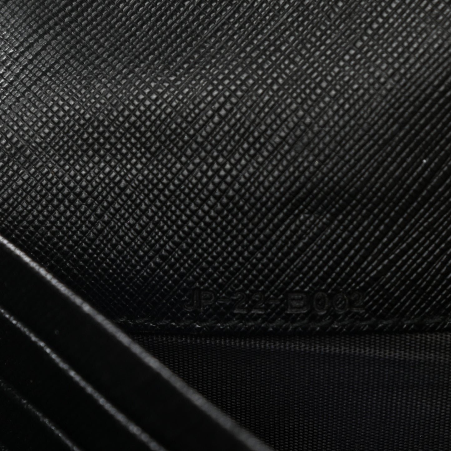 Grained Calfskin Wallet Black