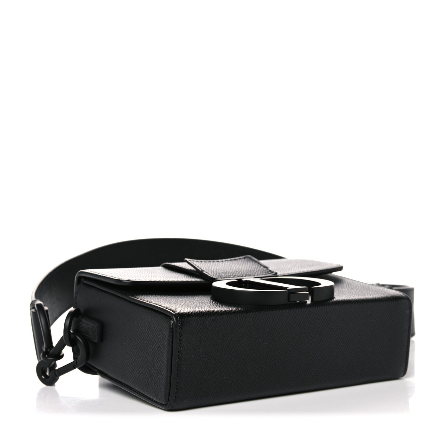 Ultra Matte Grained Calfskin 30 Montaigne Box Bag Black