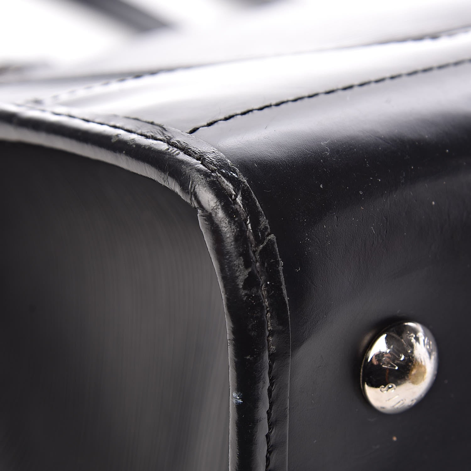 Louis Vuitton Epi Madeleine GM Black 10 of 13