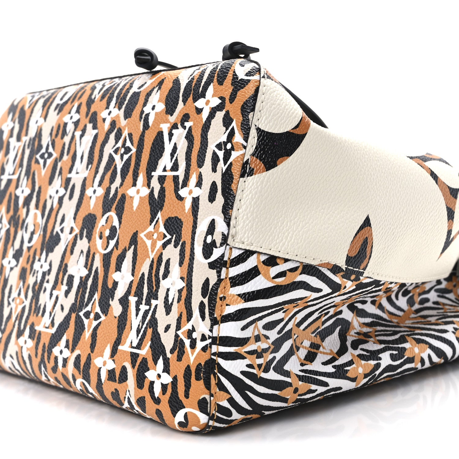 Louis Vuitton Monogram Giant Jungle NeoNoe Ivory 9 of 9