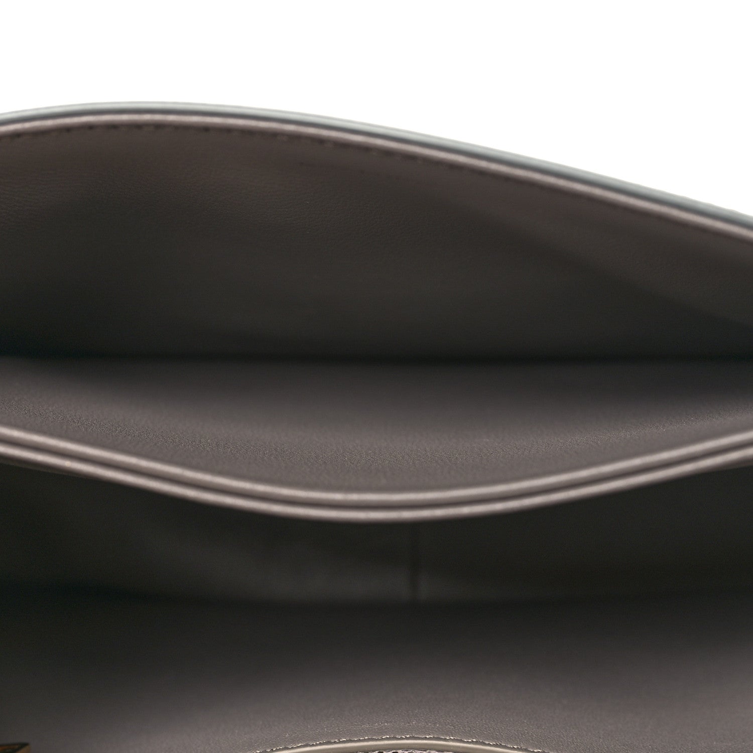 Celine Shiny Calfskin Teen Triomphe Pebble 6 of 10