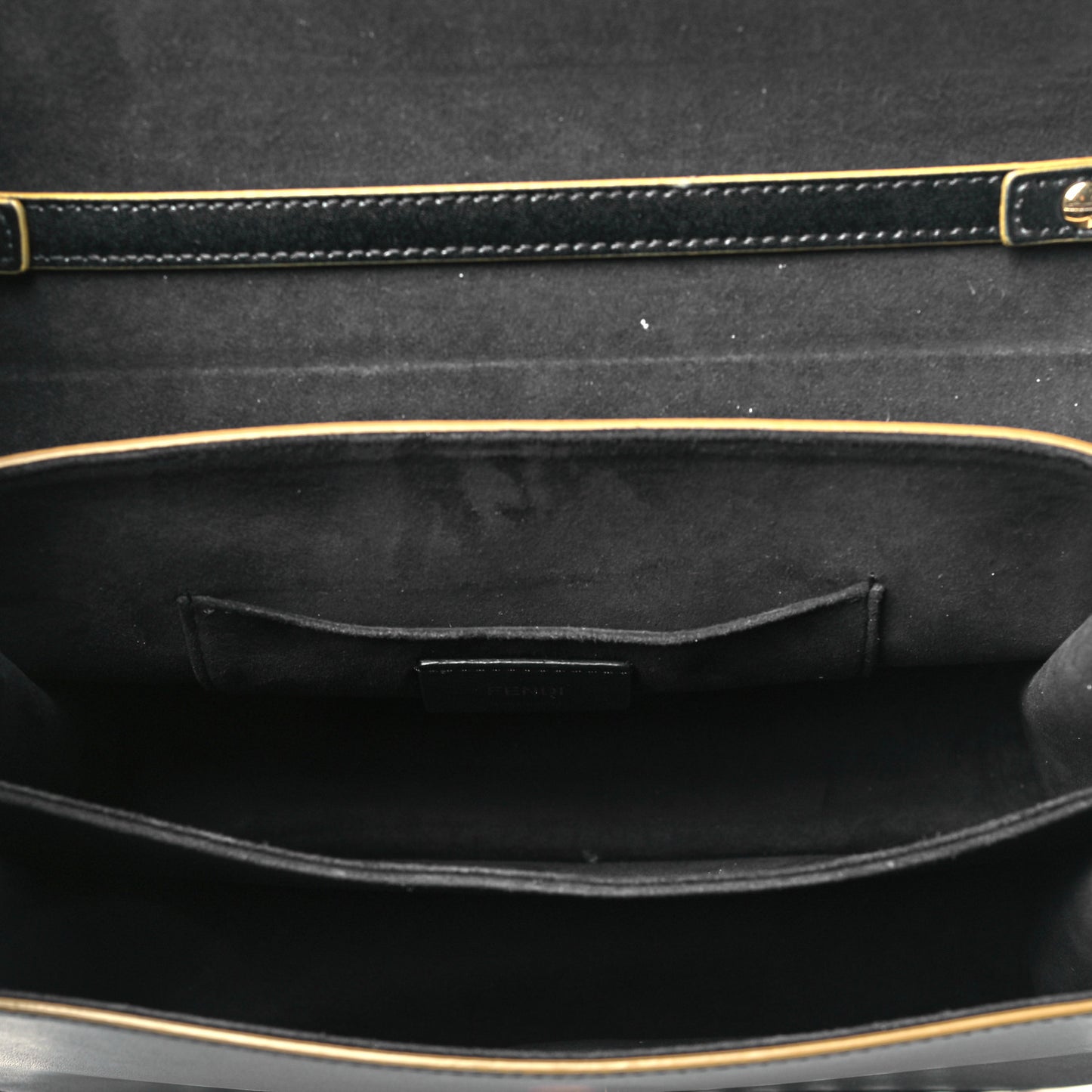 Vitello Liberty Scalloped Studded Kan I Shoulder Bag Black