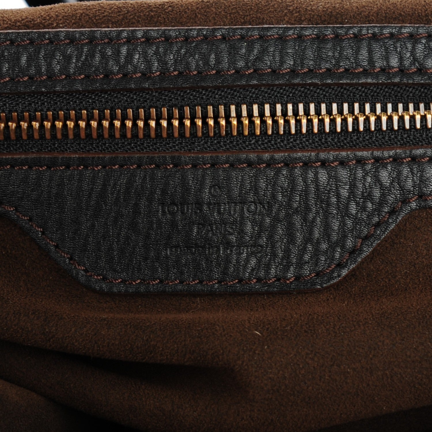 Louis Vuitton Mahina XL Black 6 of 7