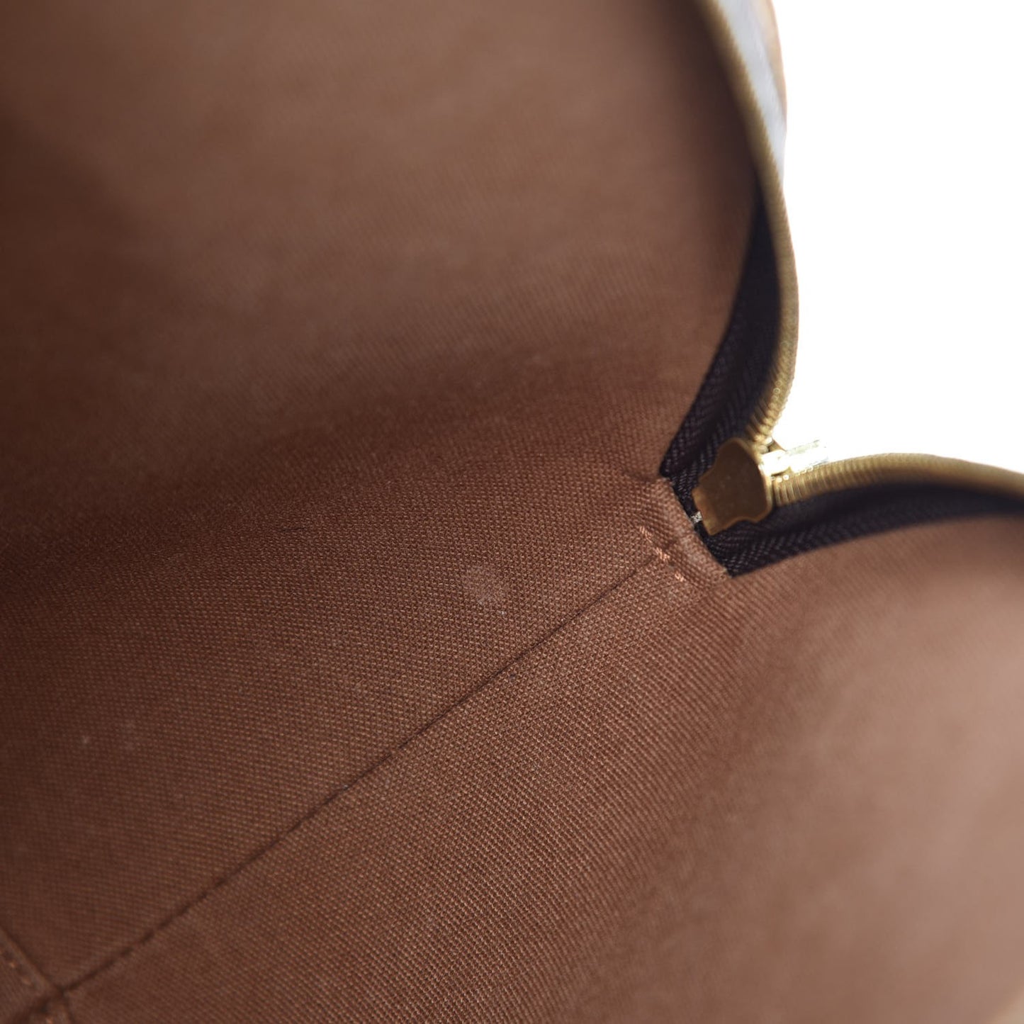 Monogram Ellipse MM