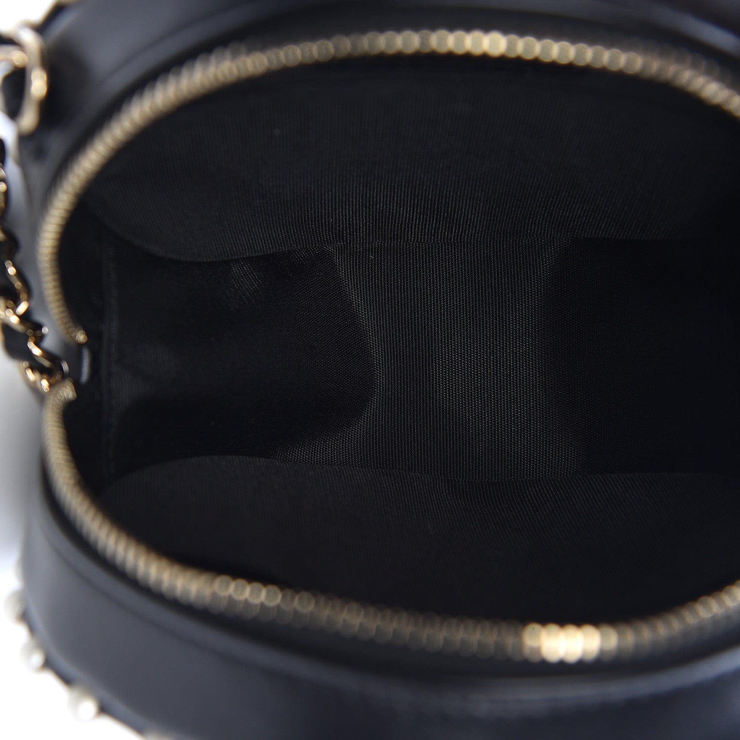 Chanel Calfskin Quilted Pearl Round Clutch With Chain Black 5 of 11