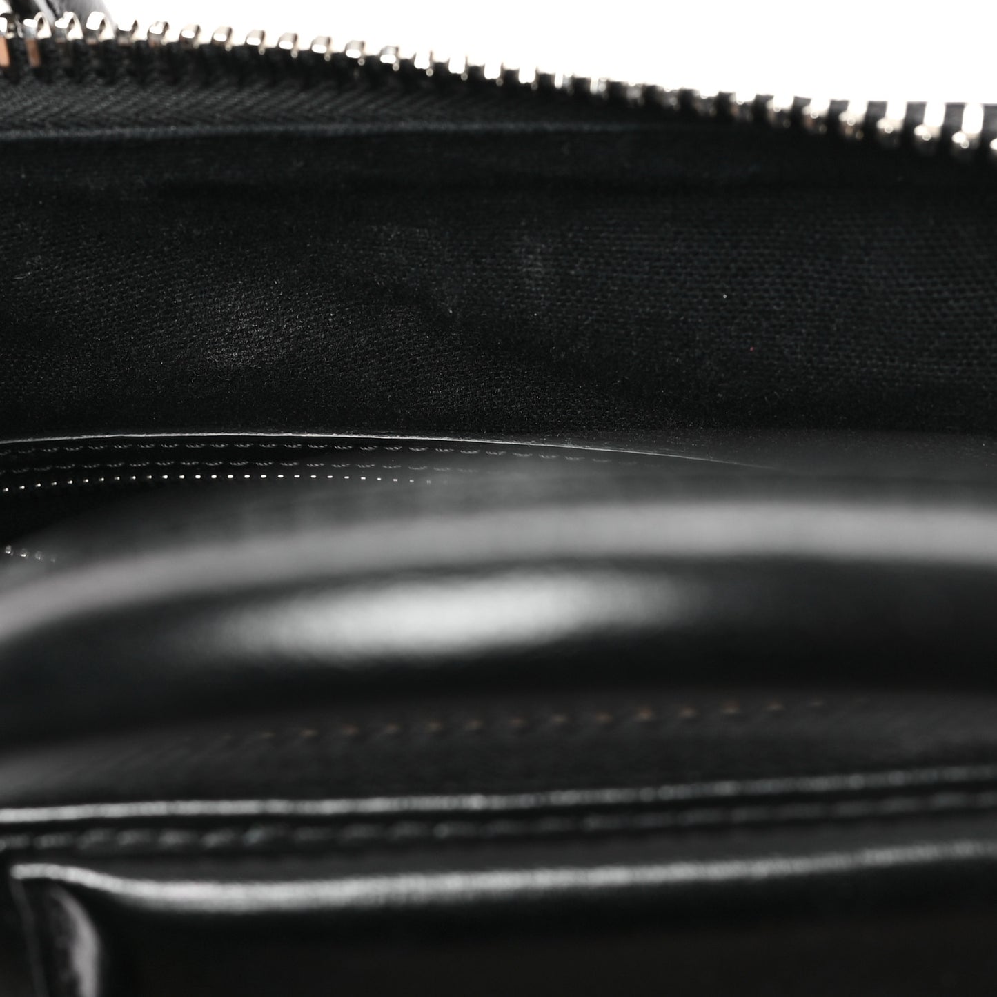 Shiny Lord Calfskin Small Antigona Black