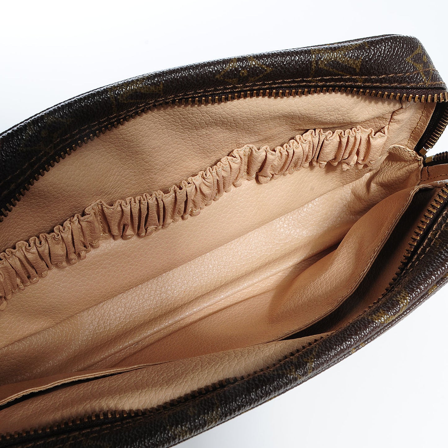 Monogram Trousse Toilette 23