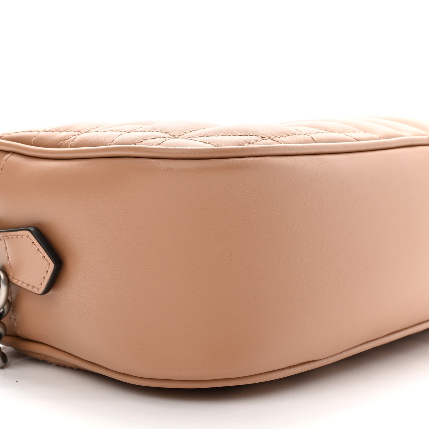 Calfskin Matelasse Aria Small GG Marmont Chain Shoulder Bag Camelia