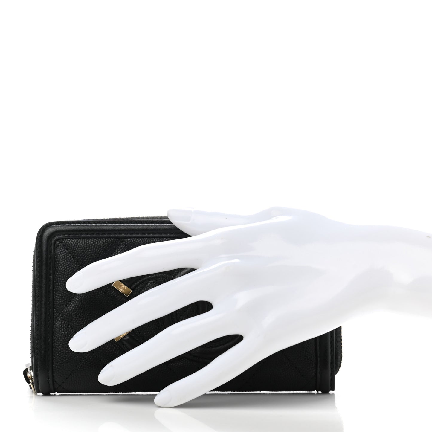 Caviar Quilted Medium Filigree Zip Around Wallet Black