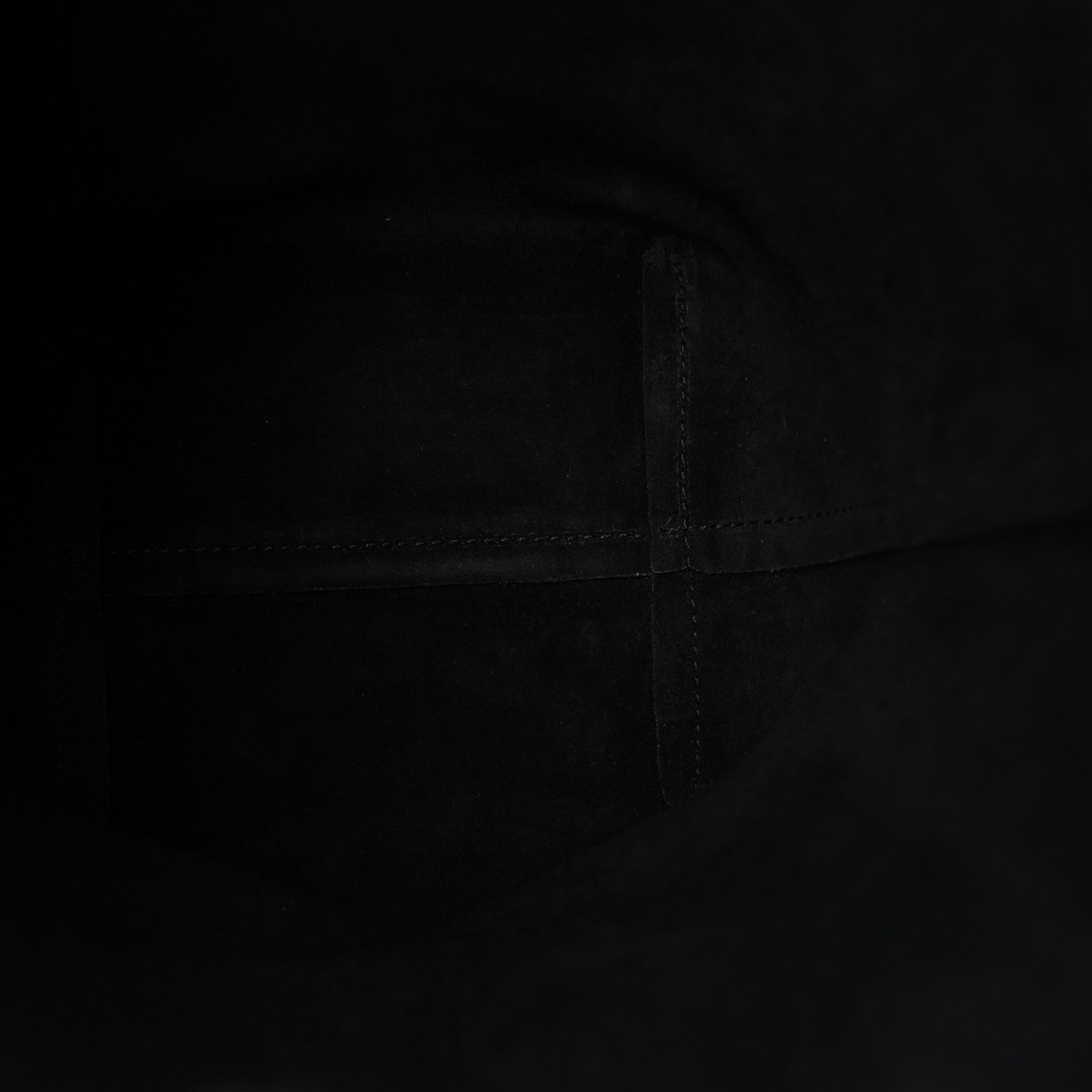 The Row Grained Calfskin Small N/S Hook Tote Black 5 of 9