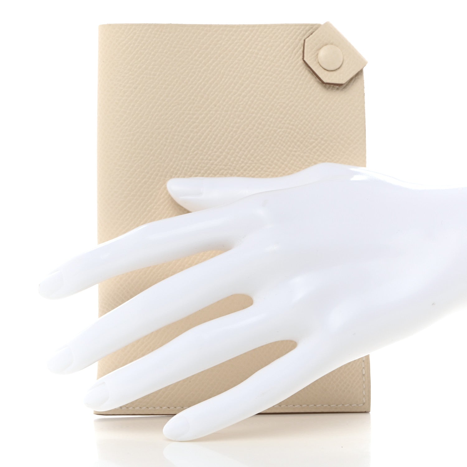 Hermes Epsom Tarmac PM Passport Holder Craie 2 of 7