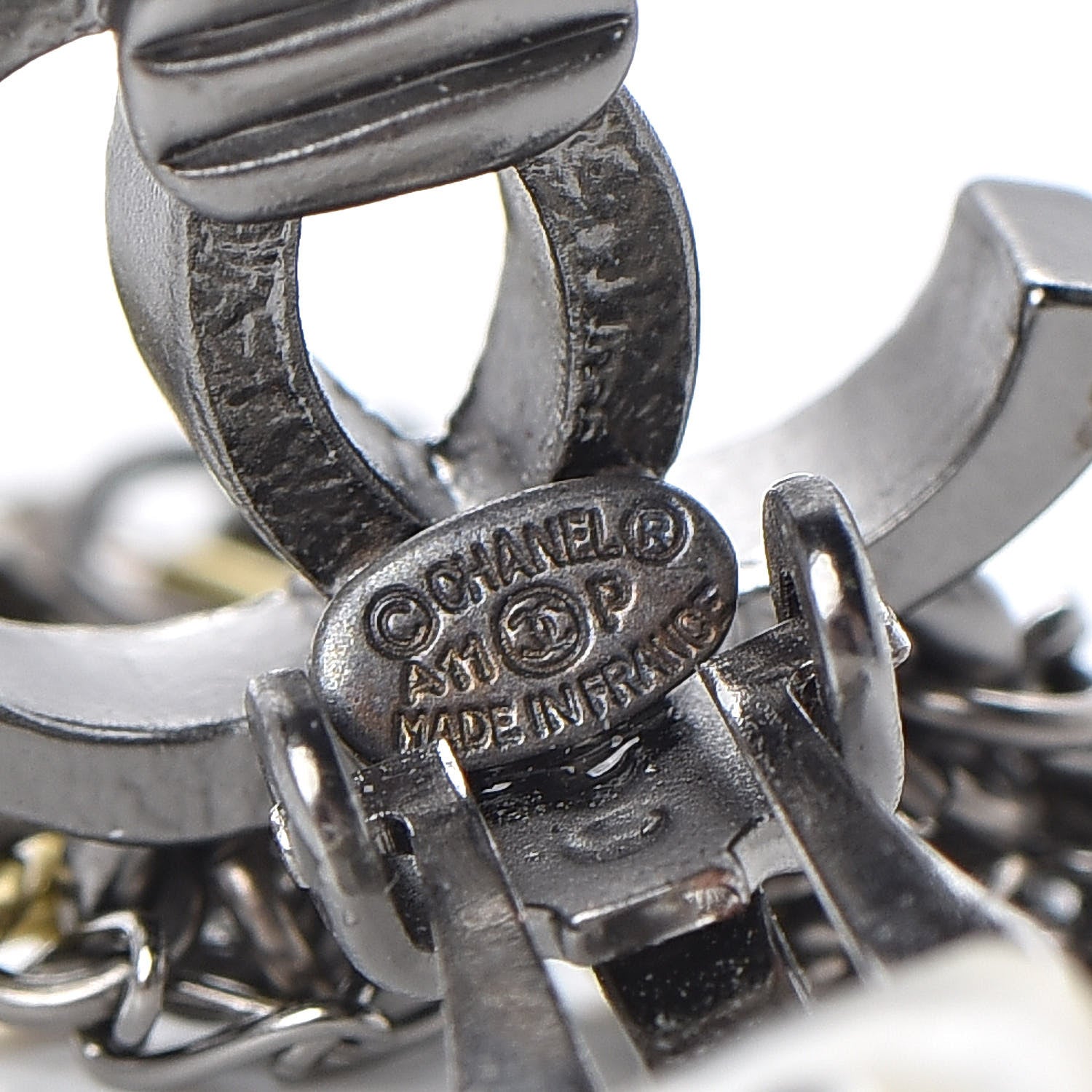 Chanel Ruthenium Chain CC Drop Clip On Earrings 4 of 4