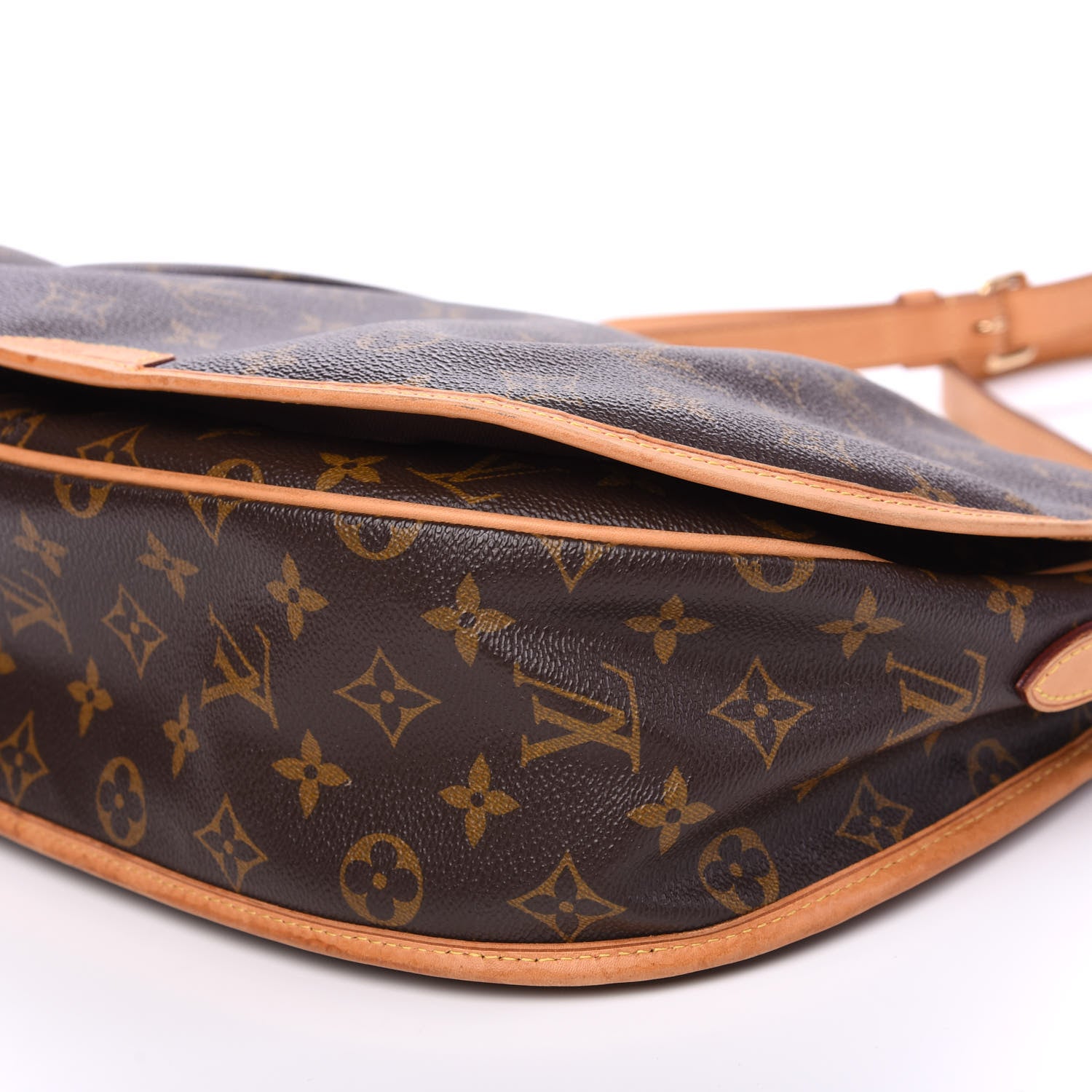 Louis Vuitton Monogram Menilmontant MM 7 of 8