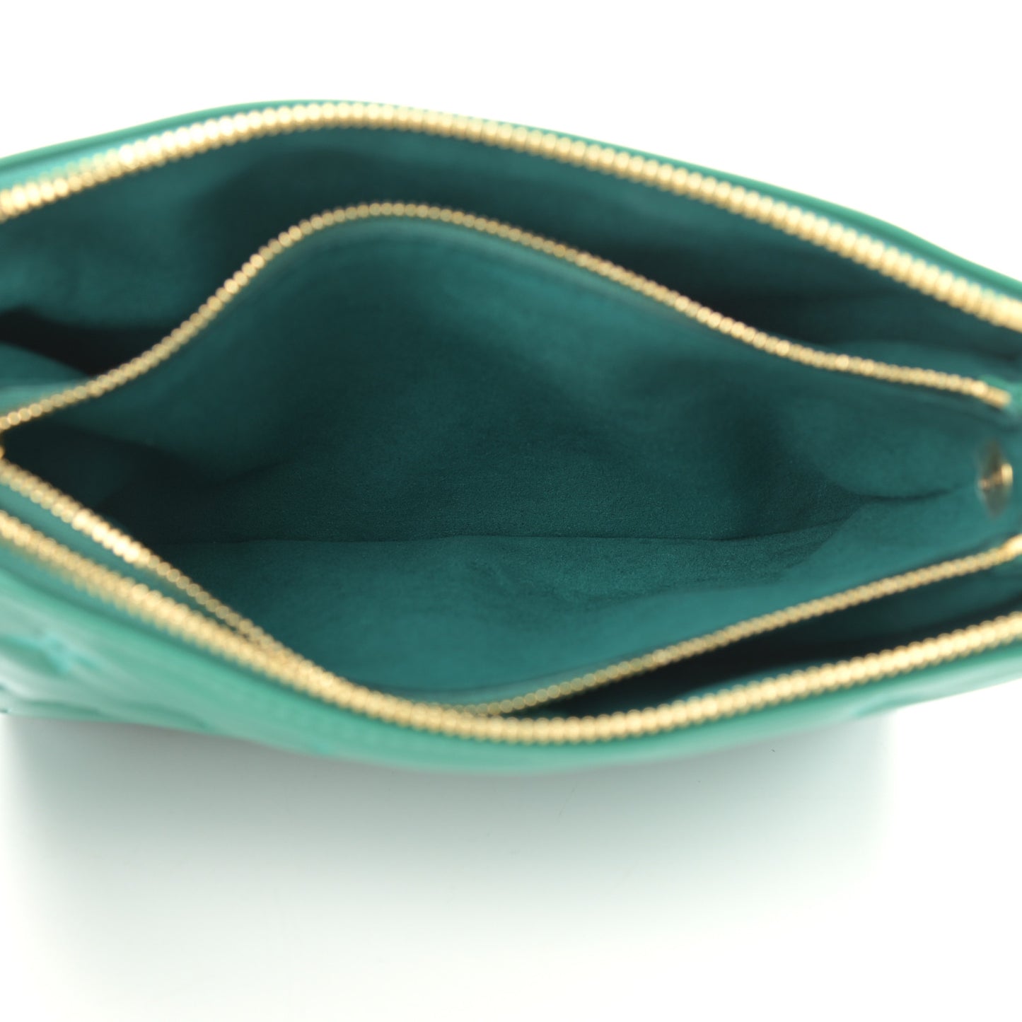 Lambskin Embossed Monogram Coussin BB Emeraude