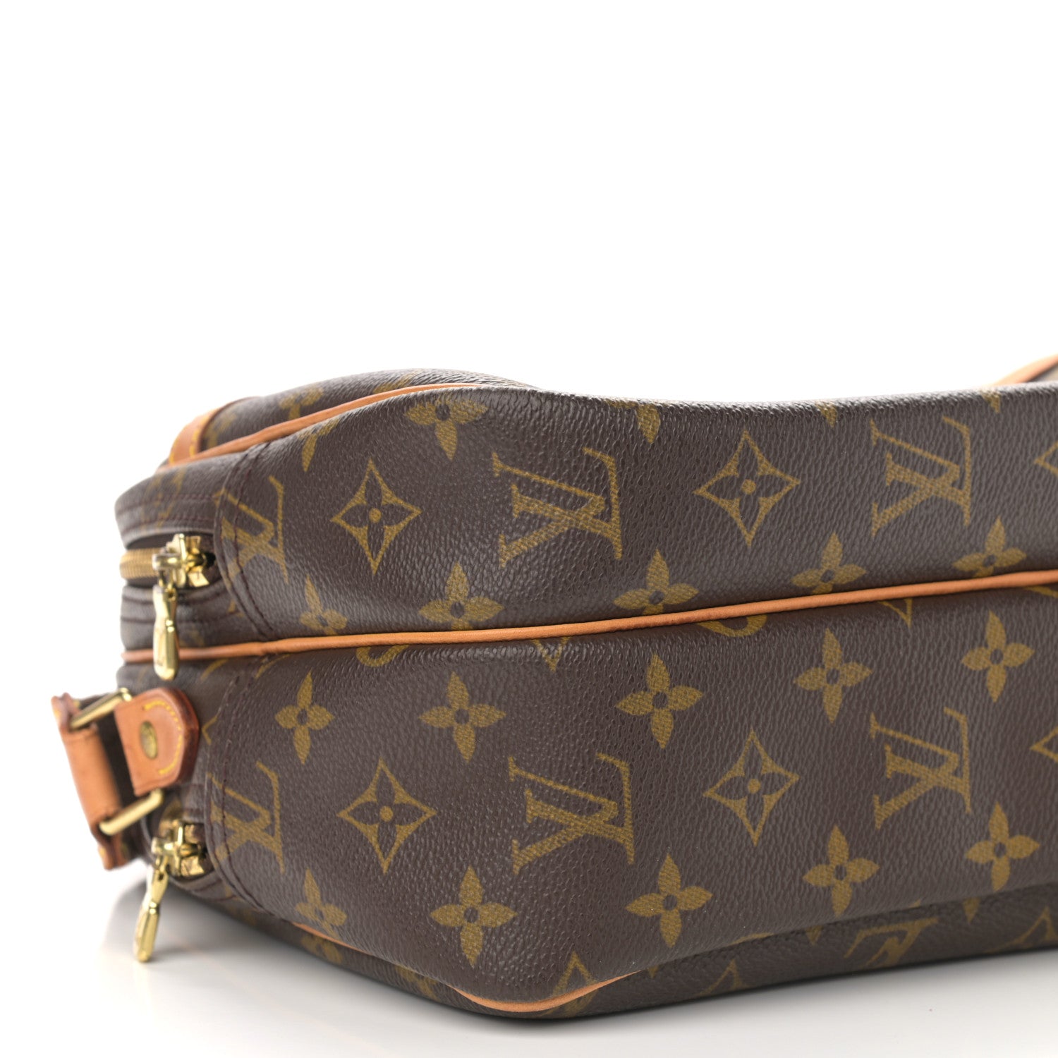 Louis Vuitton Monogram Reporter PM 9 of 12