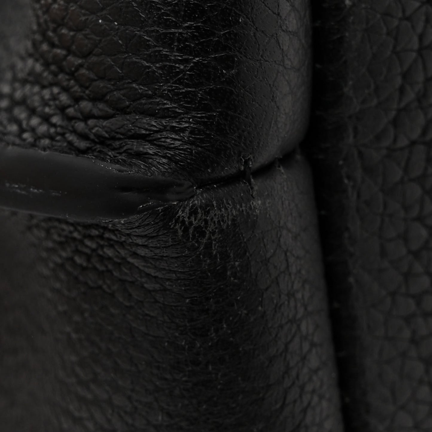 Calfskin Lockme Ever BB Black