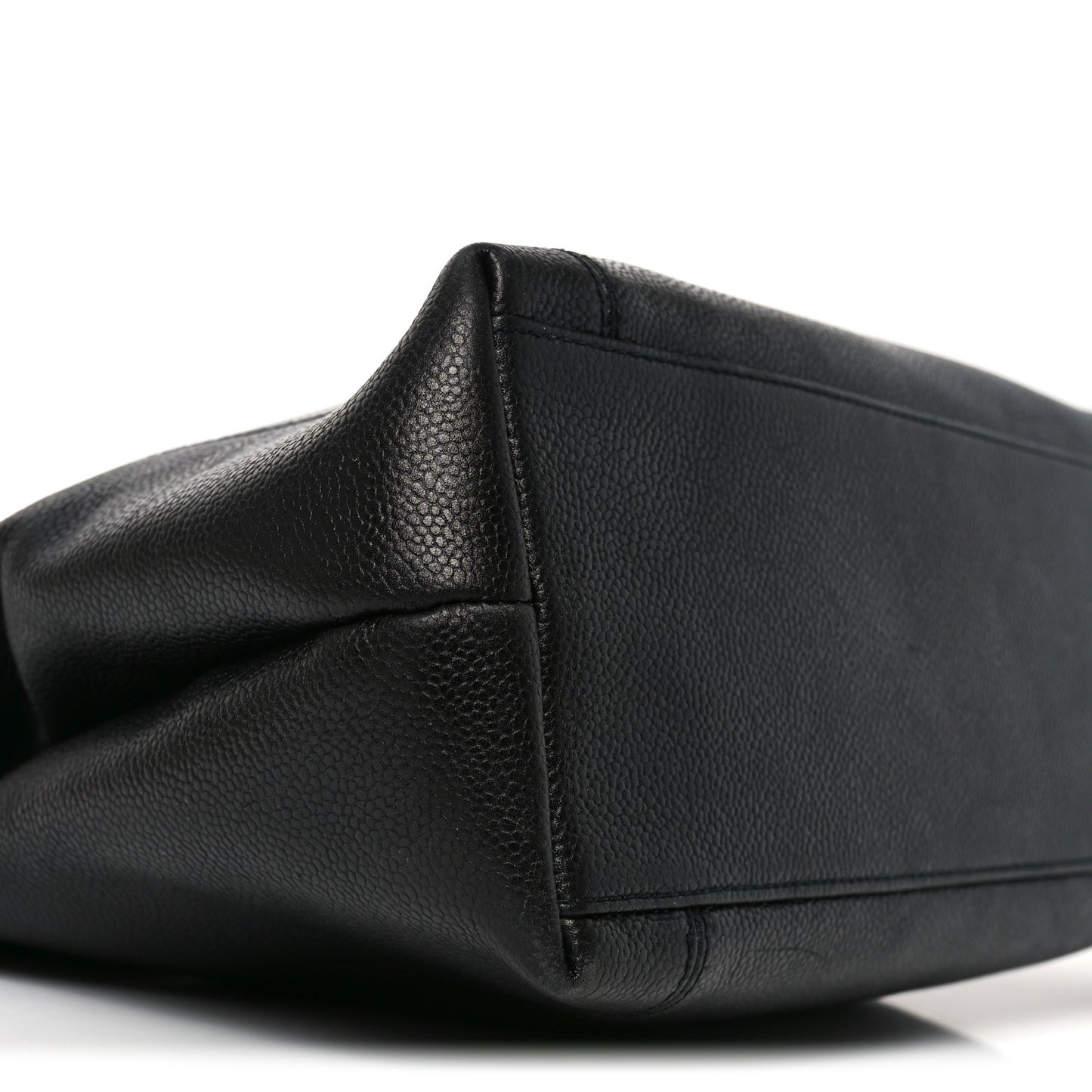 Caviar Embroidered Logo Shoulder Bag Black
