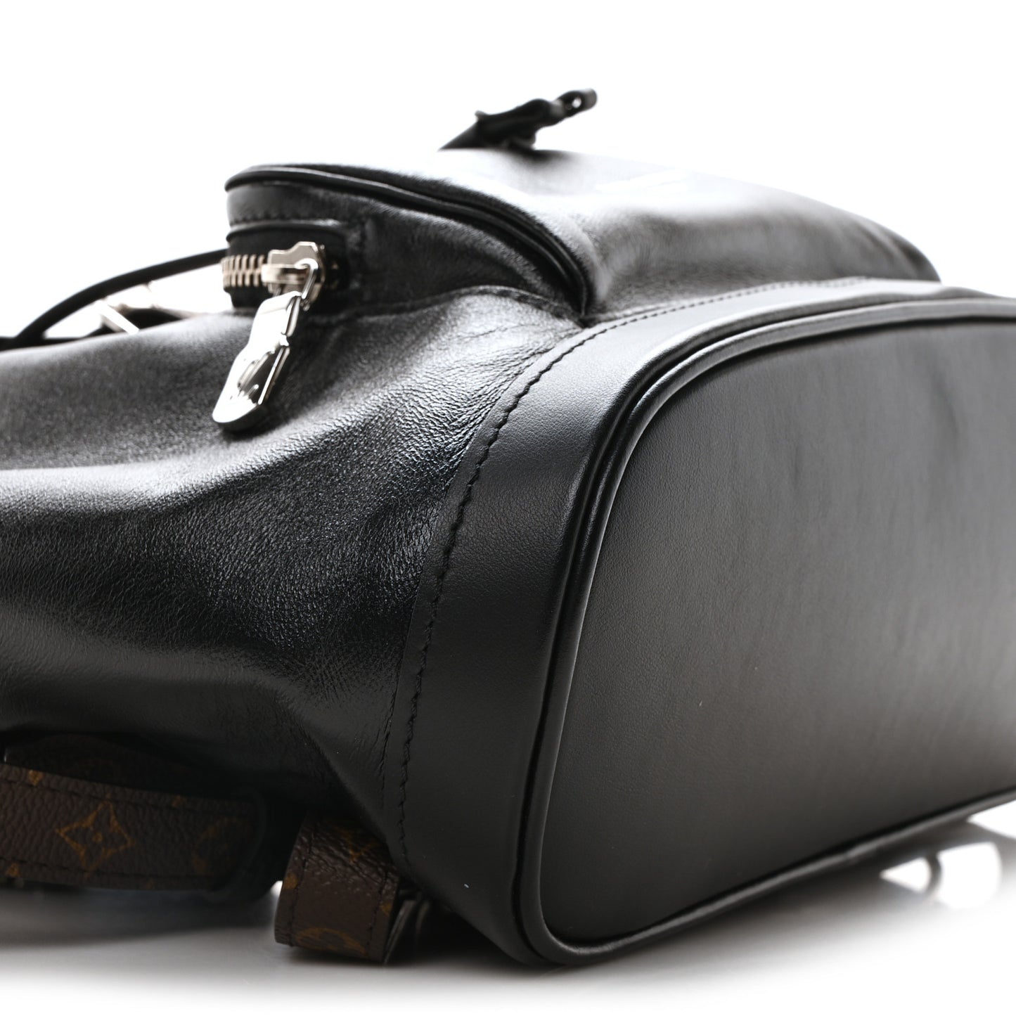 Lambskin Monogram Montsouris Vibe PM Black