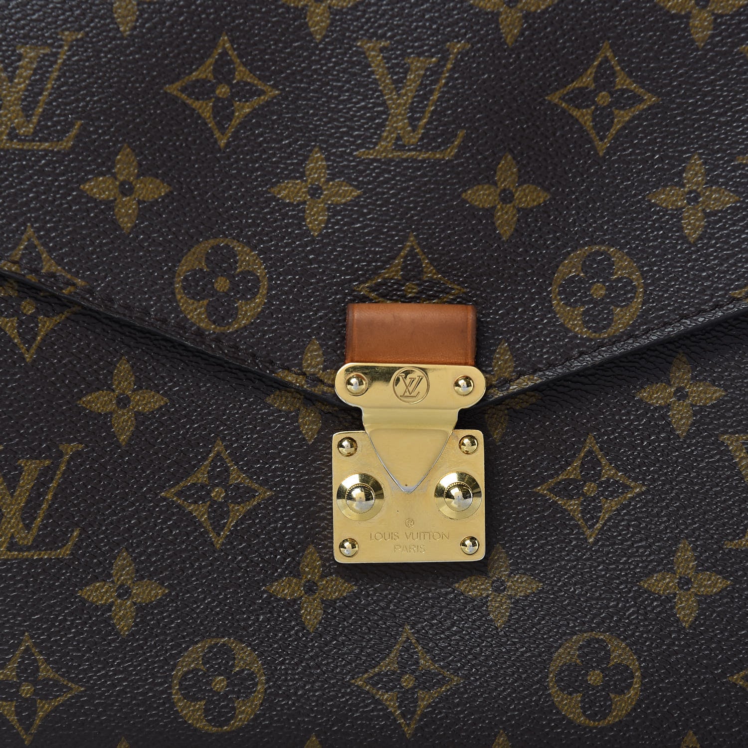 Louis Vuitton Monogram Pochette Metis 8 of 21