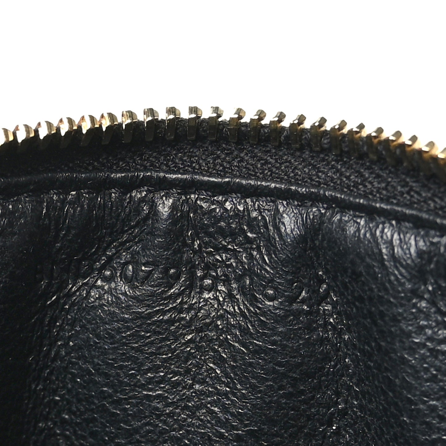 Grain De Poudre Matelasse Chevron Monogram Fragments Zippered Card Case Black