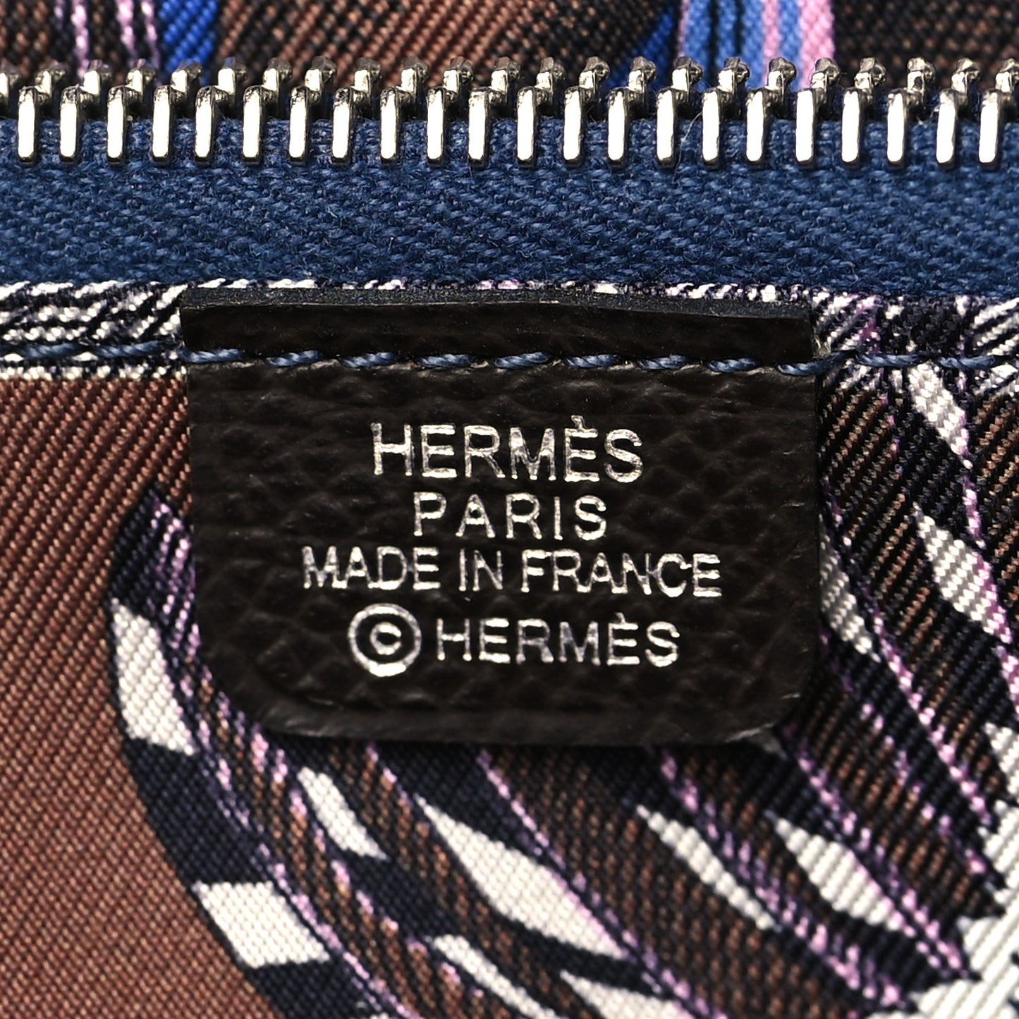 Epsom Silk'in Wallet Ebene
