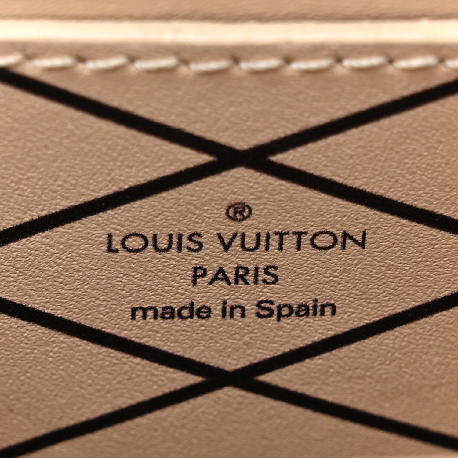 Louis Vuitton Epi Pochette Trunk Verticale Rose Ballerine 6 of 12