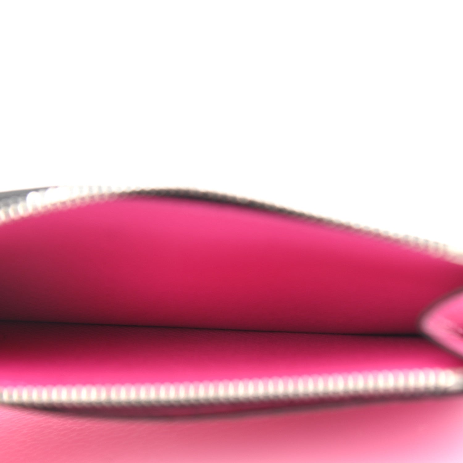 Louis Vuitton Taigarama Coin Card Holder Fuchsia 5 of 7