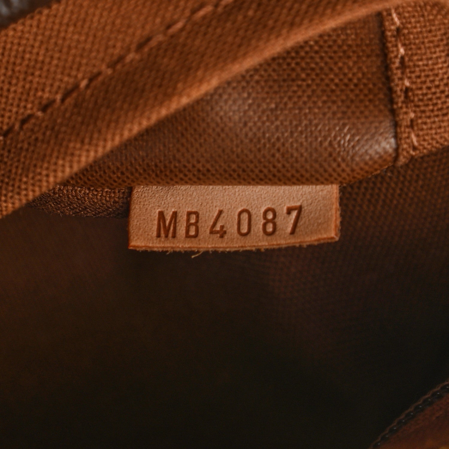 Louis Vuitton Monogram Eole 60 7 of 17