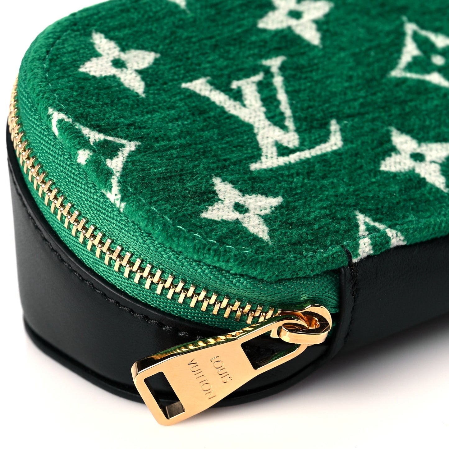 Jacquard Velvet Monogram LV Match Sunglasses Case GM Vert