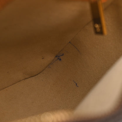 Louis Vuitton Monogram Looping MM 15 of 15