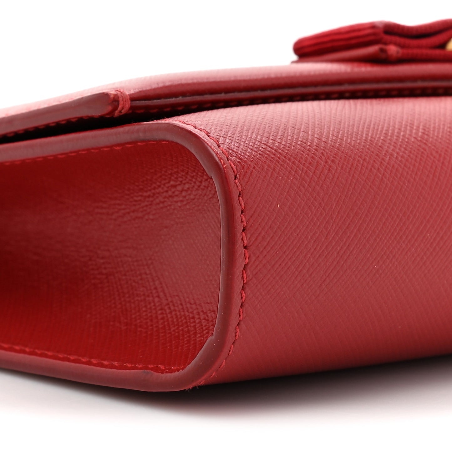 Hammered Calfskin Mini Miss Vara Bow Chain Bag Red
