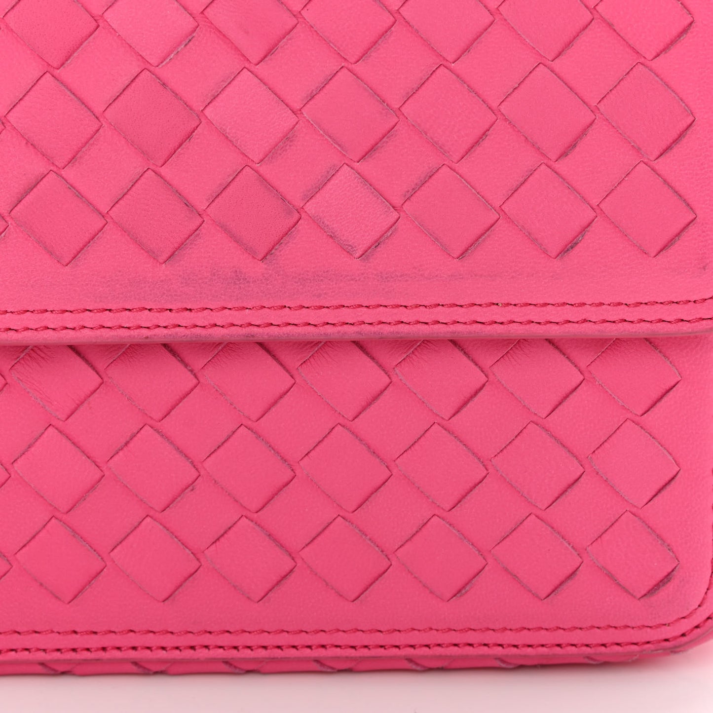 Nappa Intrecciato Alumna Bag Rosa Shock