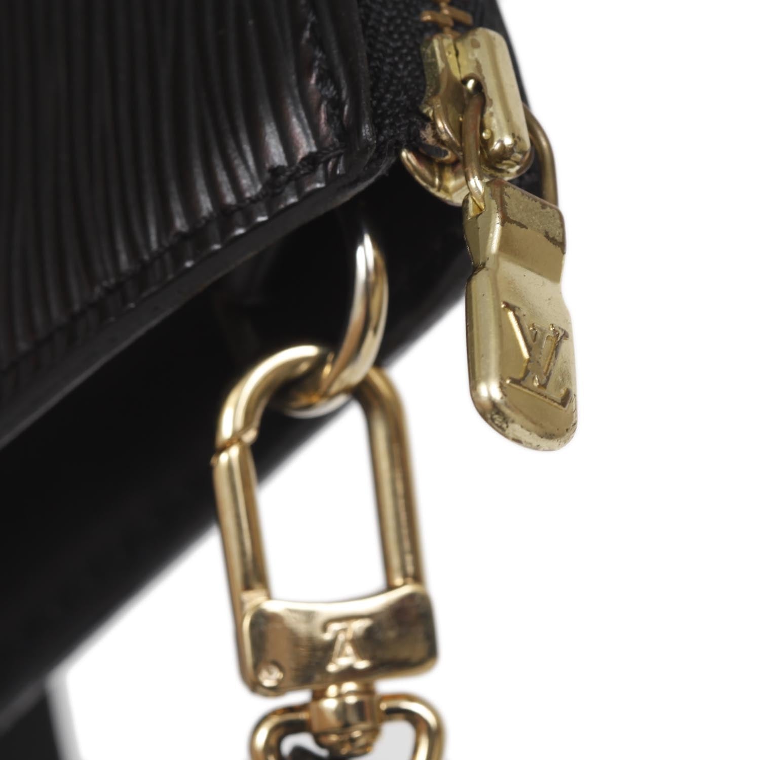 Louis Vuitton Epi Pochette Accessories 24 Black 5 of 9