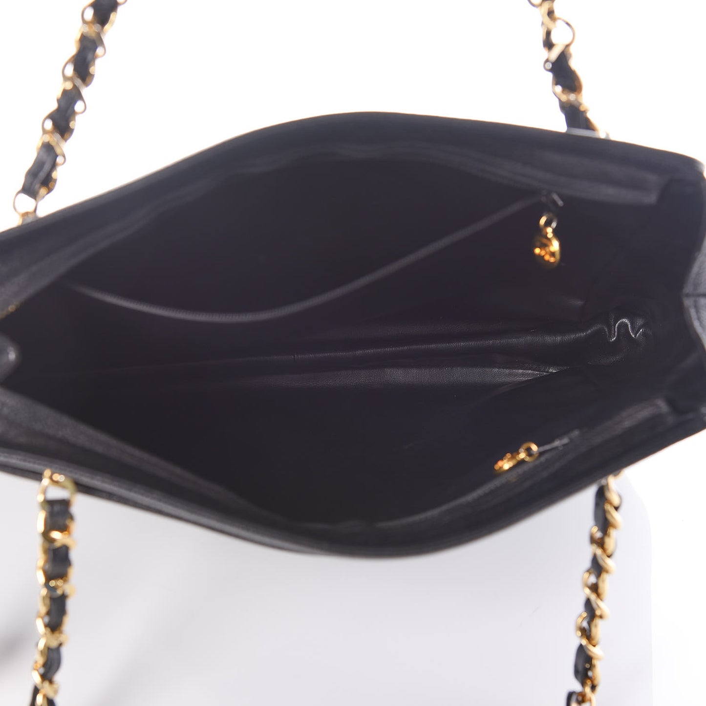 Caviar CC Shoulder Bag Black