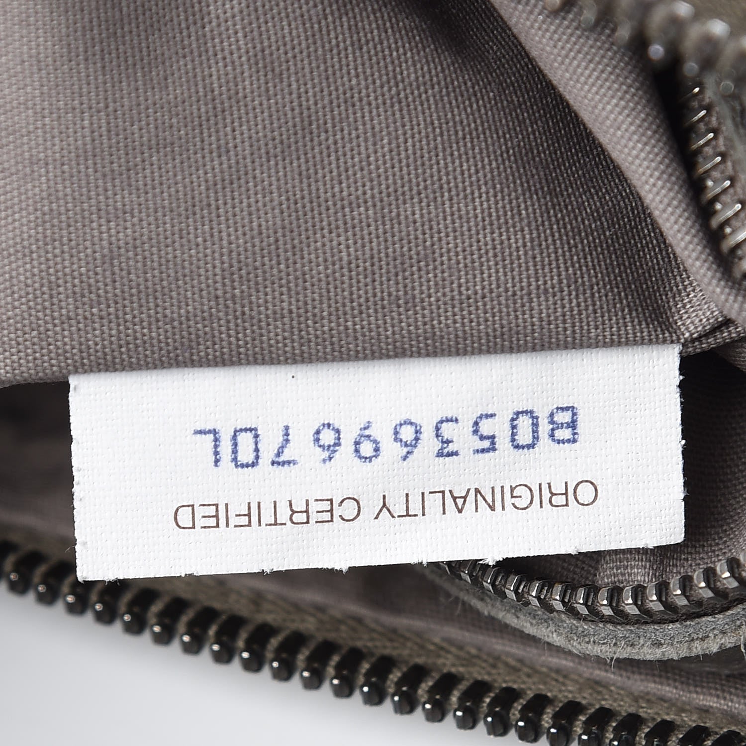 Bottega Veneta Nappa Intrecciato Pyramid Hobo Light Grey 8 of 11