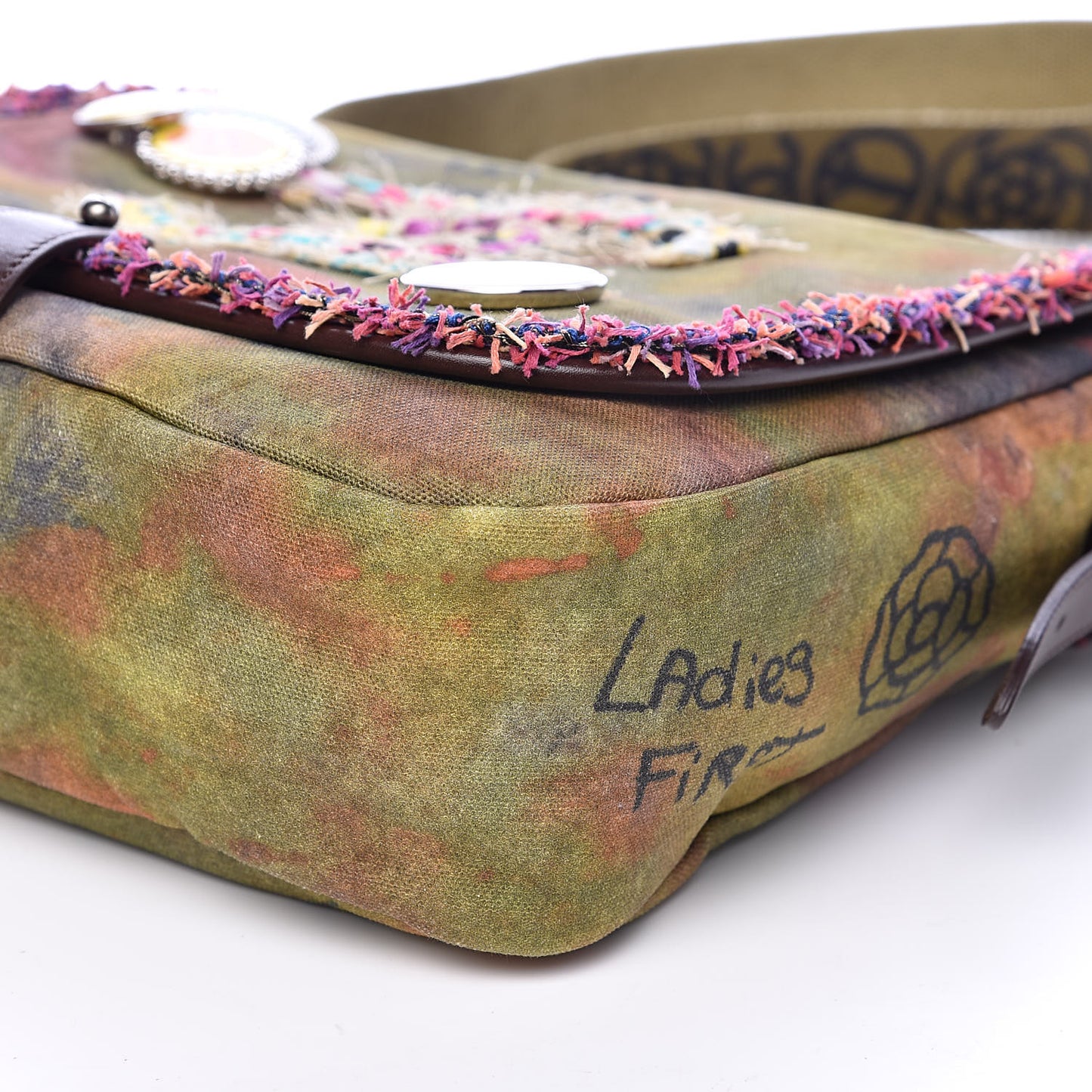 Washed Toile Graffiti On The Pavements Messenger Khaki Multicolor